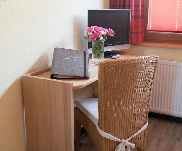 Weingut Und Gaestehaus Wetzler Casa de hóspedes 4*